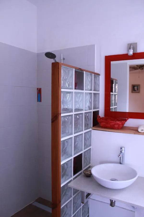 Nyéléni maison sahel Dakar 0*,  Senegal