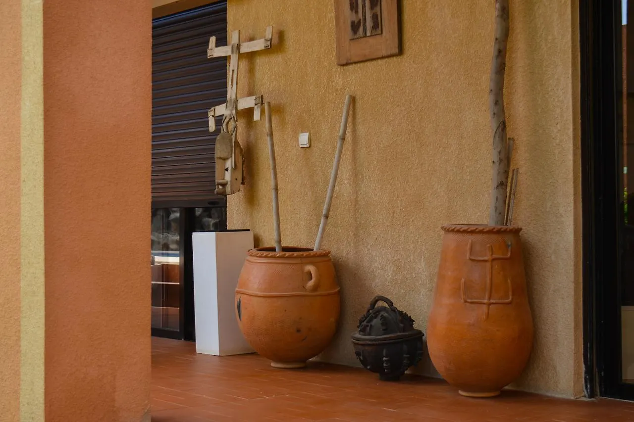 Nyéléni maison sahel Dakar 0*,  Senegal