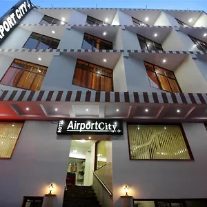 **** Hotel Airport Delhi Airport International India